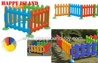 Porcellana Il campo da giuoco felice dell'isola scherza i giocattoli di colore di plastica del recinto 4 dei bambini disponibile distributore 